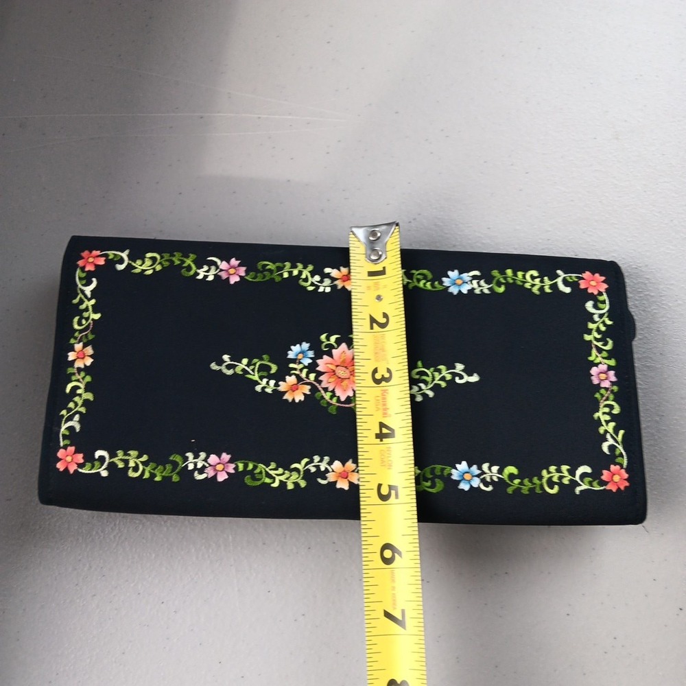 VTG Black Floral Embroidered Evening Purse Clutch Bavarian BOHO Prairie Romantic - Picture 9 of 9